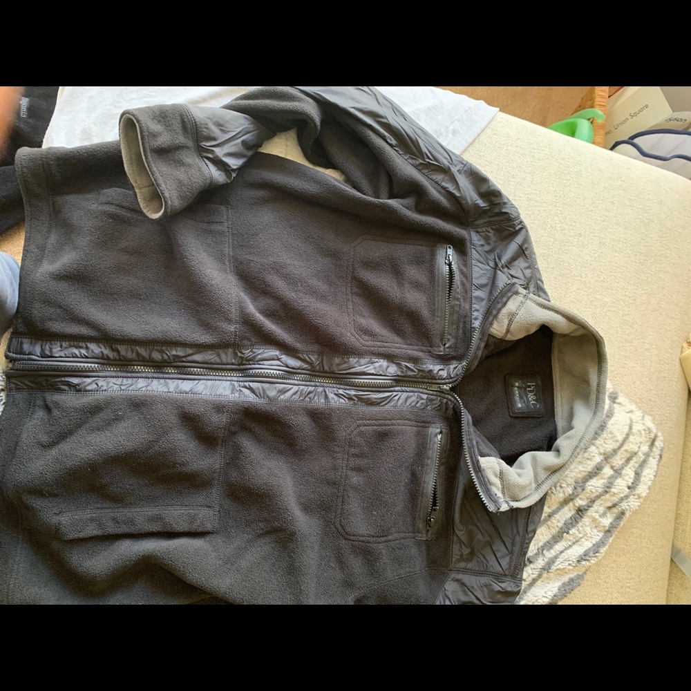 Fleece jacket
